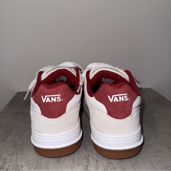 Vans Upland shoes in a White and Sun-Dried Tomato Red 6 Men’s / 7.5 Women’s - Picture 3 of 7